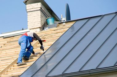 montazh_falcevoj_krovli_s_penopolistirolom montazh_falcevoj_krovli_s_penopolistirolom